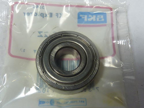 SKF 6000-2Z Deep Groove Roller Bearing ! NEW !