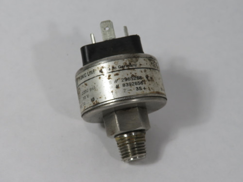 WIKA 8392656 ECO-1 Pressure Transmitter 0-3000 psi 0-10V NO CONNECTOR USED