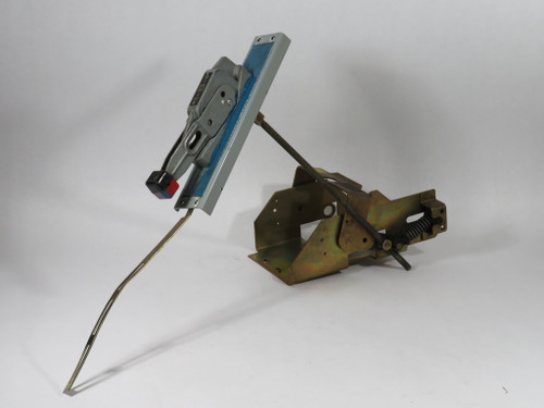 Square D 9422RP1 Series B Operating Mechanism Assembly C/W Handle 250A 600V USED