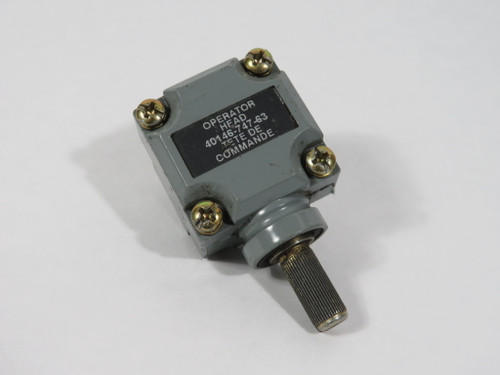 Allen-Bradley 40146-747-63 Side Rotary Operator Head for Limit Switch USED