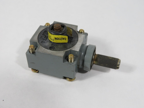 Allen-Bradley 40146-747-63 Side Rotary Operator Head for Limit Switch USED