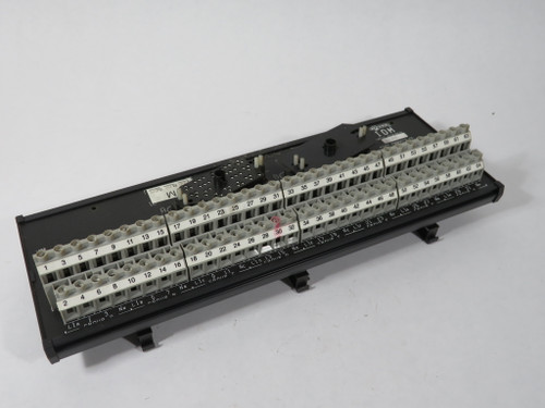 Moore 16193-1-2 IDM Input Discrete Module 115 VAC Cosmetic Damage USED