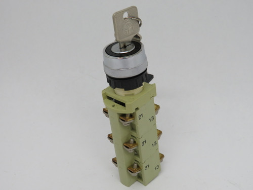 Generic 3 Position Maintained Keyed Switch 3NO 3NC 10A 250VAC 7.5A 380VAC USED