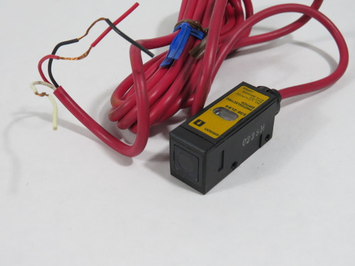 Omron E3S-2LB4 Photoelectric Sensor 12-24VDC 2m Cable  SHELF WEAR NOP