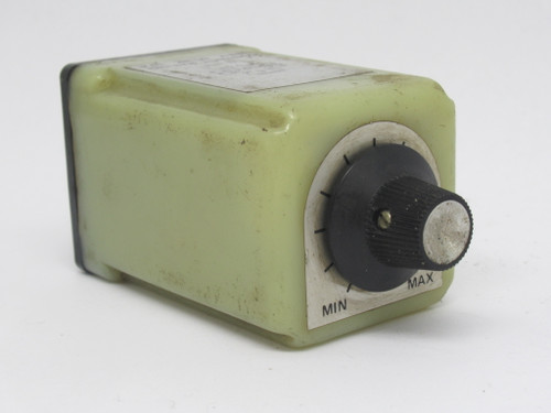 Agastat 9822B12D Time Delay Relay 2-60sec 120VAC 10A 60Hz 11-Pin USED