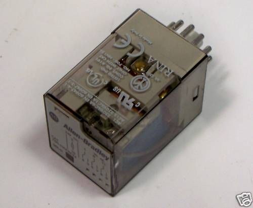 Allen-Bradley 700-HAX3Z24 24VDC 11 Pin Relay USED