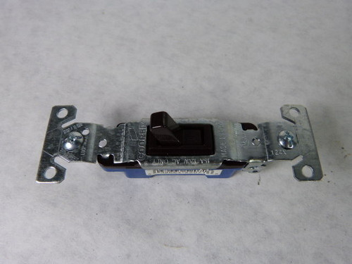 Cooper 1301B Single Pole Toggle Switch - Brown 15A 120VAC ! NOP !