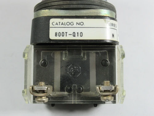 Allen-Bradley 800T-Q10R Series N Full-Voltage Pilot Light 120V Red Lens USED