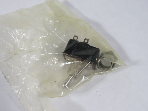 Cutler-Hammer 8370K107 Toggle Switch ON-NONE-OFF 3A/250VDC 6A/125VAC DPST NOP