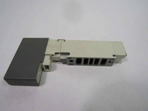 SMC VQ2201-5W-XF Double Solenoid Valve 4-Way USED