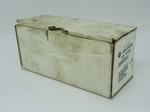 Allen-Bradley 440K-MT55029 Safety Switch Ser. B *NO HEAD/STAINED BOX* NEW
