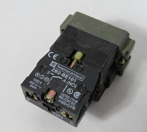 Telemecanique ZB2-BW061 Light Module w/Contact Block 1NO BOX DMG/SHELF WEAR NEW
