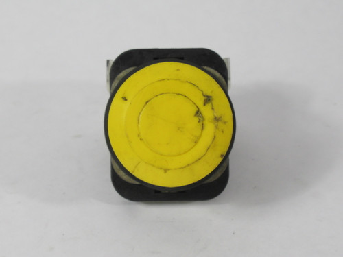 Allen-Bradley 800TC-FX9D4 Push-Pull Button Ser.T 1NCLB Yellow COSMETIC DMG USED