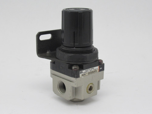 SMC NAR2000-N02 Pressure Regulator w/ Bracket 1/4" NPT 0.05-0.85MPa USED