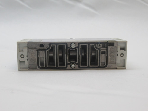 Festo 546717 VSPA-B-M52-M-A1 Pneumatic Valve 5/2-Way 0.9-16Bar 1100l/min USED