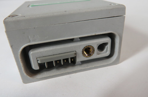 Allen-Bradley 42MTB-5000 Series B Sensor Terminal Base 120VAC 50/60Hz 2VA USED