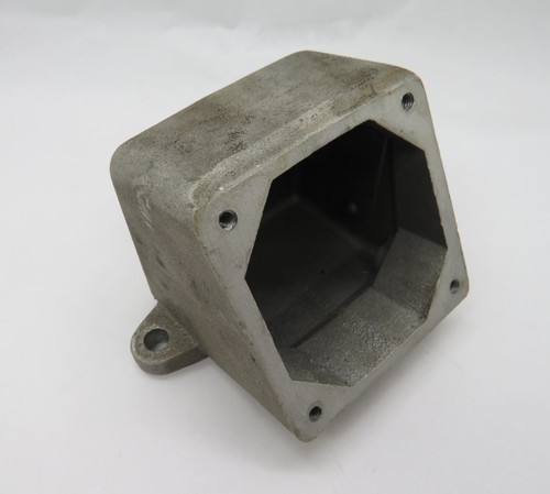 Crouse-Hinds ARE33 Back Box for Receptacle 20/30A 1" NPT USED