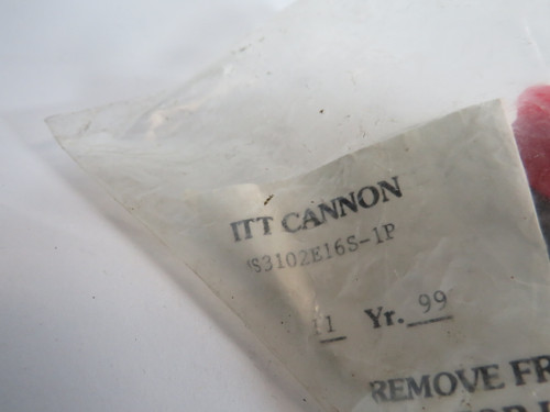 ITT Cannon MS3102E16S-1P Male Circular Connector 13A 700V 7P #16 Contact NWB