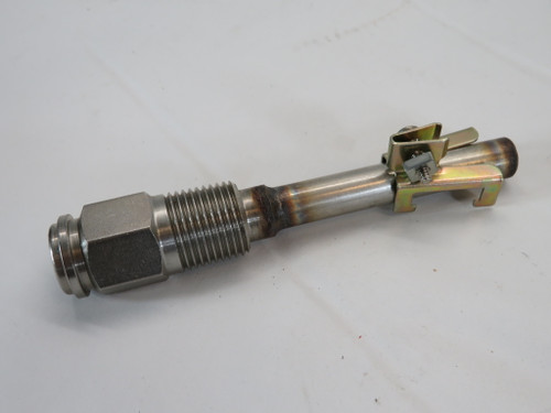 Honeywell 121371E Stainless Steel Well Assembly 1/2" NPT WRITING ON BOX NEW