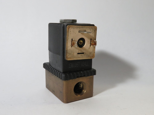 Burkert 456321U Solenoid Valve 120V 60Hz 1/4" NPT 8W USED