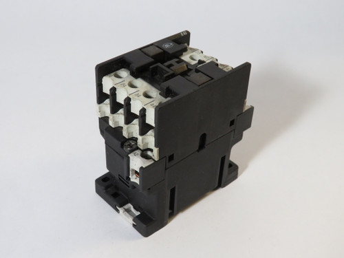 Klockner-Moeller DILR40 Contactor 6A 230/240V 50/60Hz 4NO USED