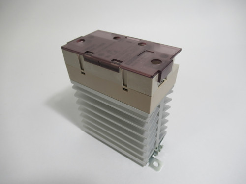 Omron G3PE-245B Solid State Relay 12-24VDC ! NEW !
