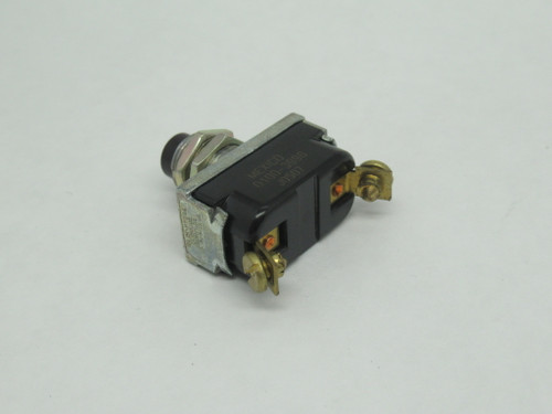 McGill 0100-3998 BP-2 Momentary On-Off Push Button 15A@125-277V 1A@125VDC NOP