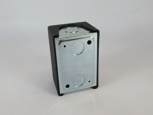 Pass & Seymour Legrand 7813-P Manual Motor Controller 30A MISSING HARDWARE NOP