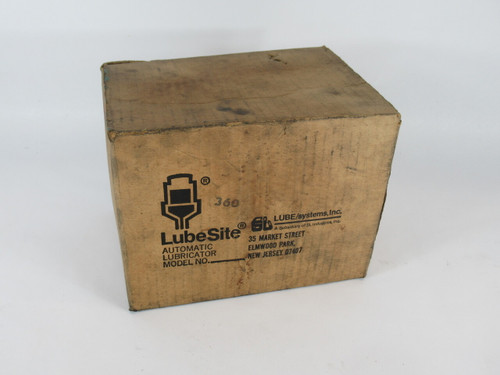 LubeSite 360 Auto Grease Feeder 60oz Reservoir 1/8" NPT C/W Springs USED