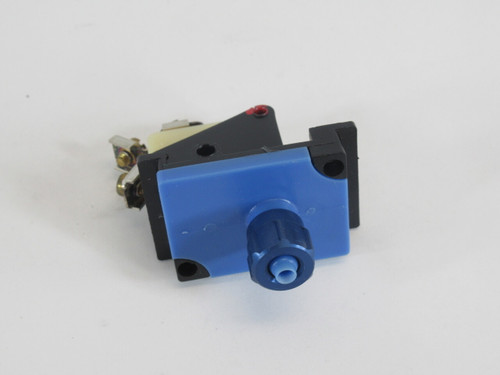 Festo PE-PK-4 Pressure/Vacuum Switch Screw Terminals USED