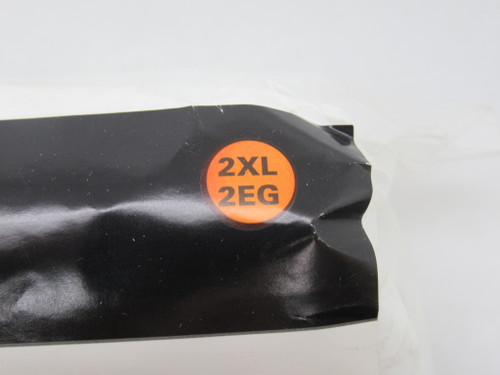 Fastenal 1050102 Body Guard Microporous Elastic Closure Coverall 2XL White NEW