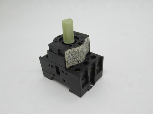 Klockner-Moeller P1-32 Disconnect Switch Base 32A 690V 3-Pole SHELF WEAR NOP