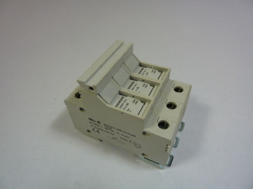 Siemens 3NW7011 Fuse Holder 30A 600V 3P USED