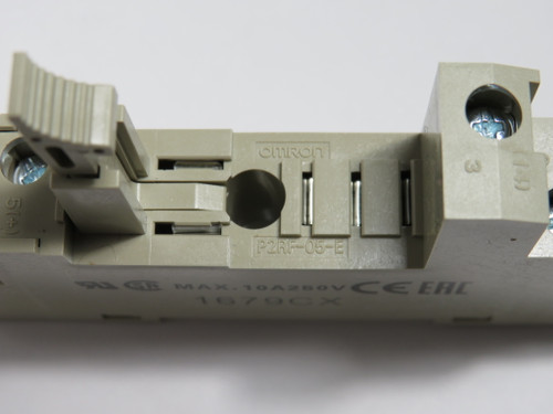 Omron P2RF-05-E Relay Socket 250V 10A 5-Blade NOP