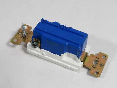 Pass & Seymour 2601347W Paddle Switch 347V 15A 1-Pole White PAINT ON SWITCH USED