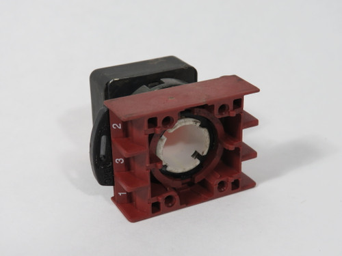 General Electric P9SPLRSD Raised Illuminated Push Button w/Holder Red USED