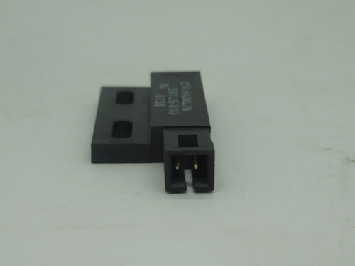 Hamlin 59105-010 Reed Prox. Sensor Flange Mount 200VDC 500mA SPST-NO NOP
