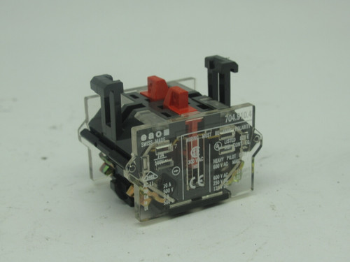 EAO 704.910.4 Push Button Contact Block 500VAC 10A 2N.C. USED