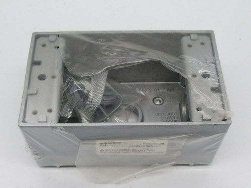 Crouse-Hinds TP7010 Single-Gang Weatherproof Outlet Box 18.3cu" DMG PLASTIC NOP