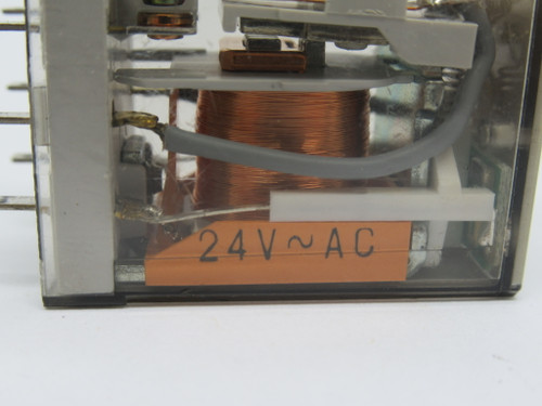 Finder 55.32.8.024.0050 Plug-In Relay 24V 10A 8-Blade USED