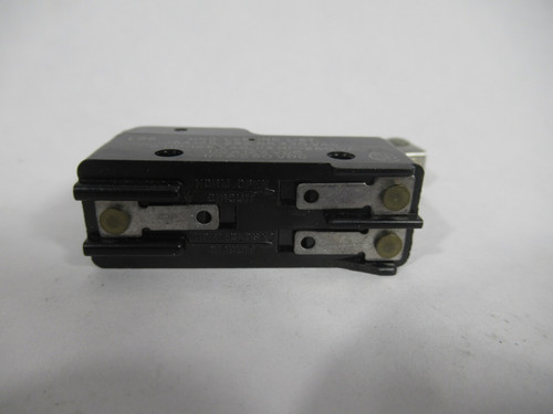 Microswitch BZ-2RW82 Roller Level Limit Switch 15A 125/250/480VAC CHIPPED USED