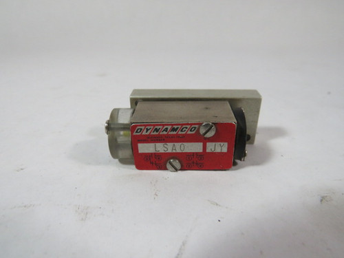 Dynamco LSA0-1167-1 Pneumatic Control Valve W/ Base Mounting Plate USED