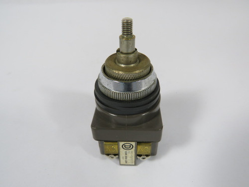 Izumi ATS Push/Pull Push Button 2NC No Mushroom Head USED