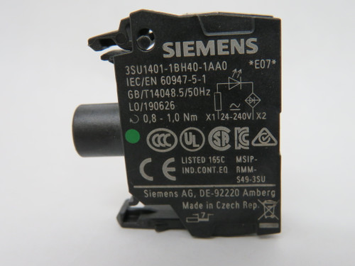 Siemens 3SU1401-1BH40-1AA0 Green LED Light Module 24-240VAC/DC 50Hz USED
