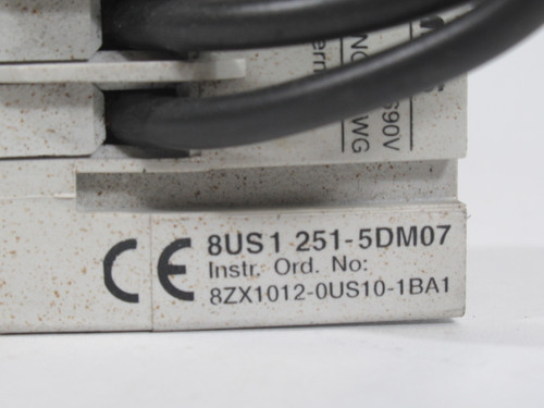 Siemens 8US1-251-5DM07 60mm Busbar System Device Adapter 25A 690V 3W USED