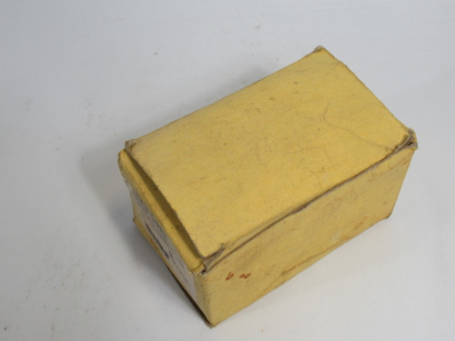 Hubbell 9309CN Angle Straight Blade Plug 30A 125V 3W 2P *Damage to Box* ! NEW !