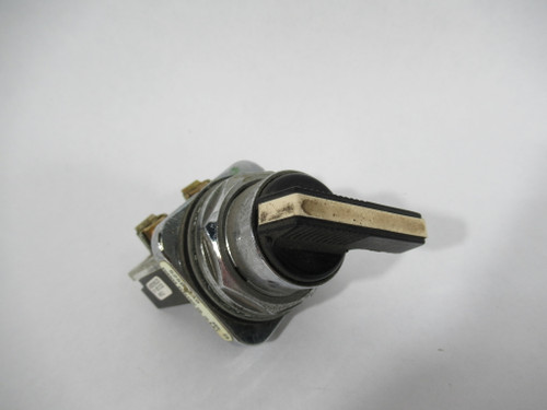 Furnas 52SB2AAB Series B 2 Position Lever Selector Switch 1NO 1NC USED