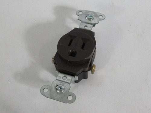 Pass & Seymour 5251 Single Receptacle 15A 125V 3W 2P ! NEW !