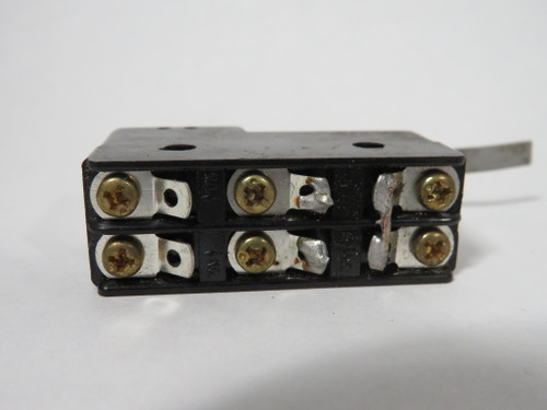 Omron DZ-10GV-1A Hinge Lever DPDT Limit Switch 10A@125/250VAC 2A@480VAC USED