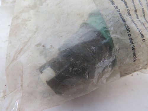 Allen-Bradley 800EP-M3 Series A 40mm Green Mushroom Push Button ! NWB !